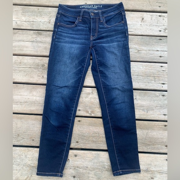 💜 American Eagle Jegging Crop Jeans | Super Stretch | Size 2 - Picture 2 of 10